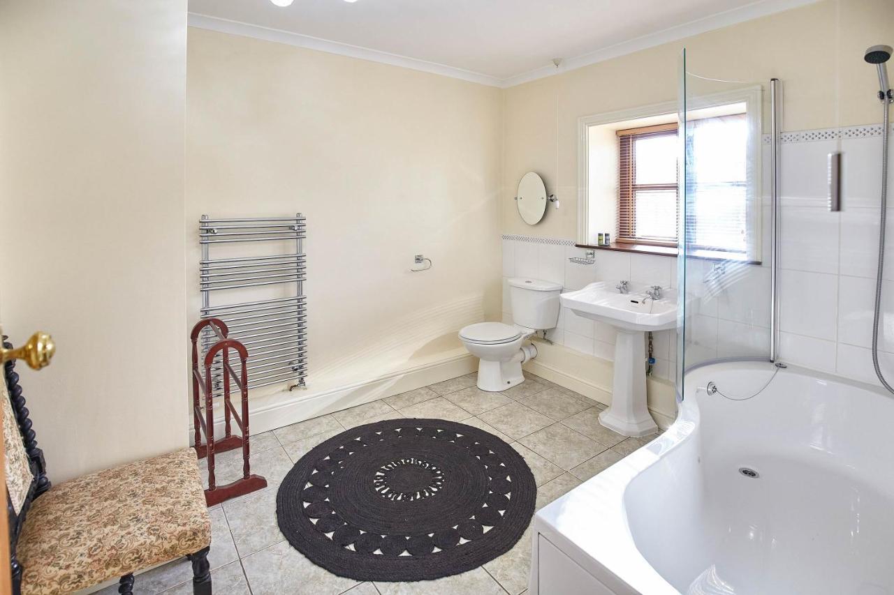 Host & Stay - The Arches Cottage Brotton 外观 照片