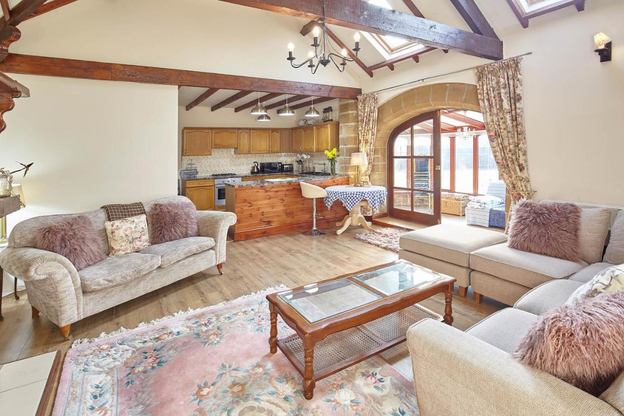 Host & Stay - The Arches Cottage Brotton 外观 照片