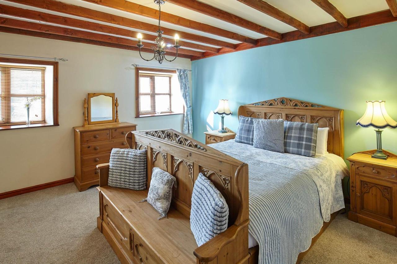 Host & Stay - The Arches Cottage Brotton 外观 照片