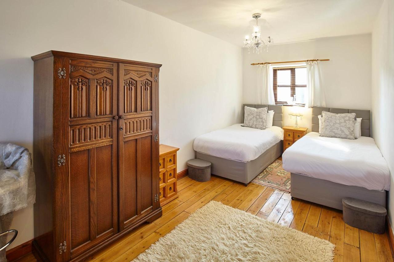 Host & Stay - The Arches Cottage Brotton 外观 照片