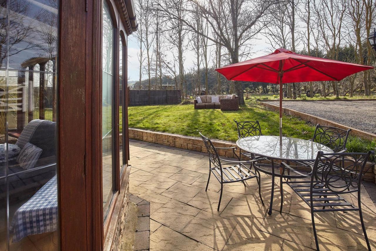Host & Stay - The Arches Cottage Brotton 外观 照片